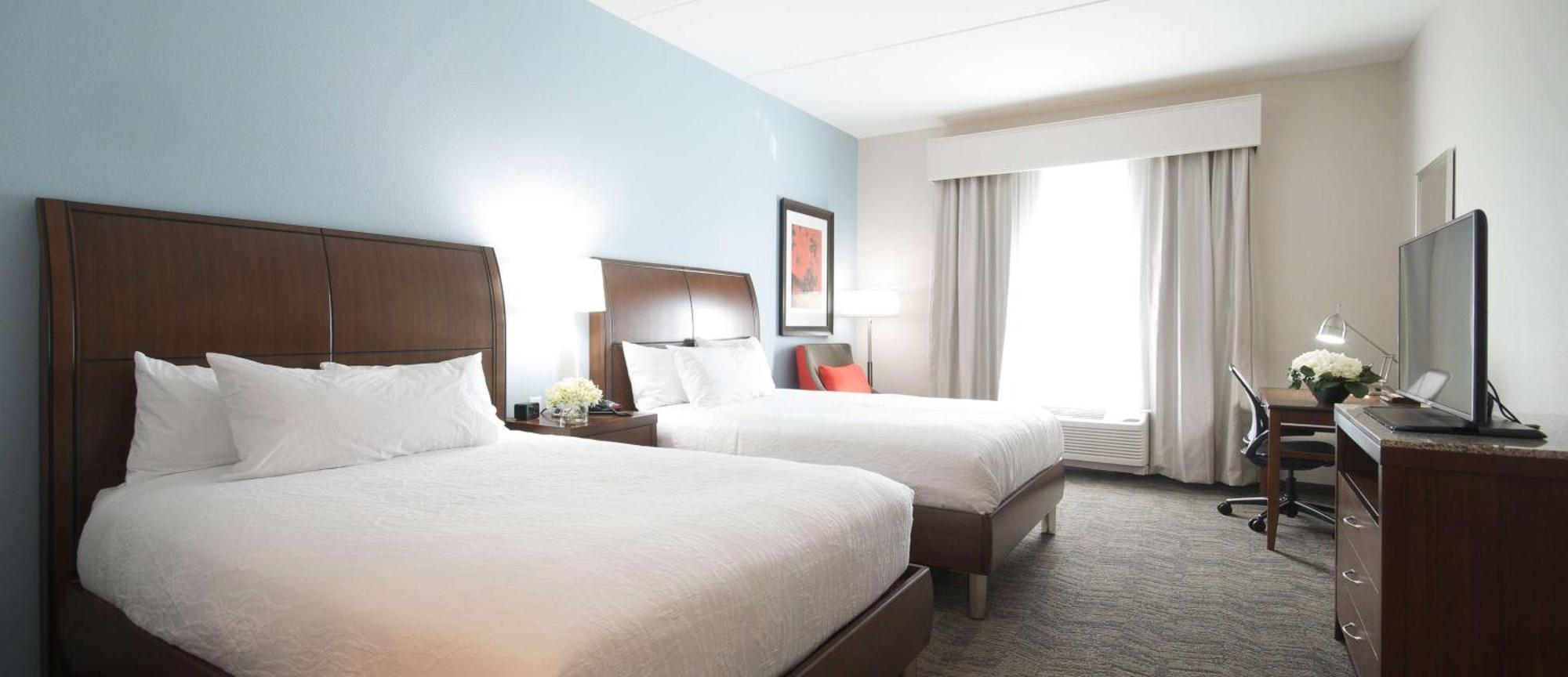 Hilton Garden Inn Hickory Bagian luar foto