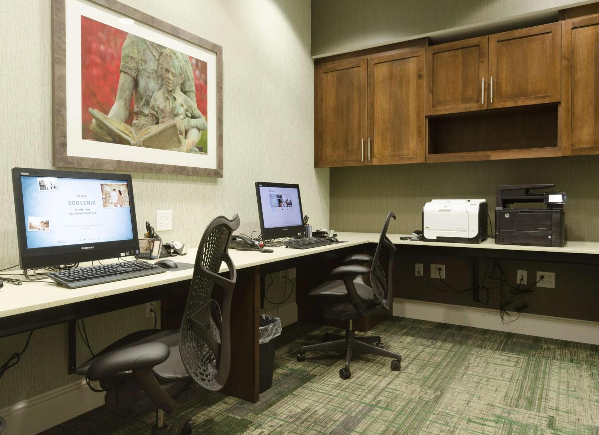 Hilton Garden Inn Hickory Bagian luar foto