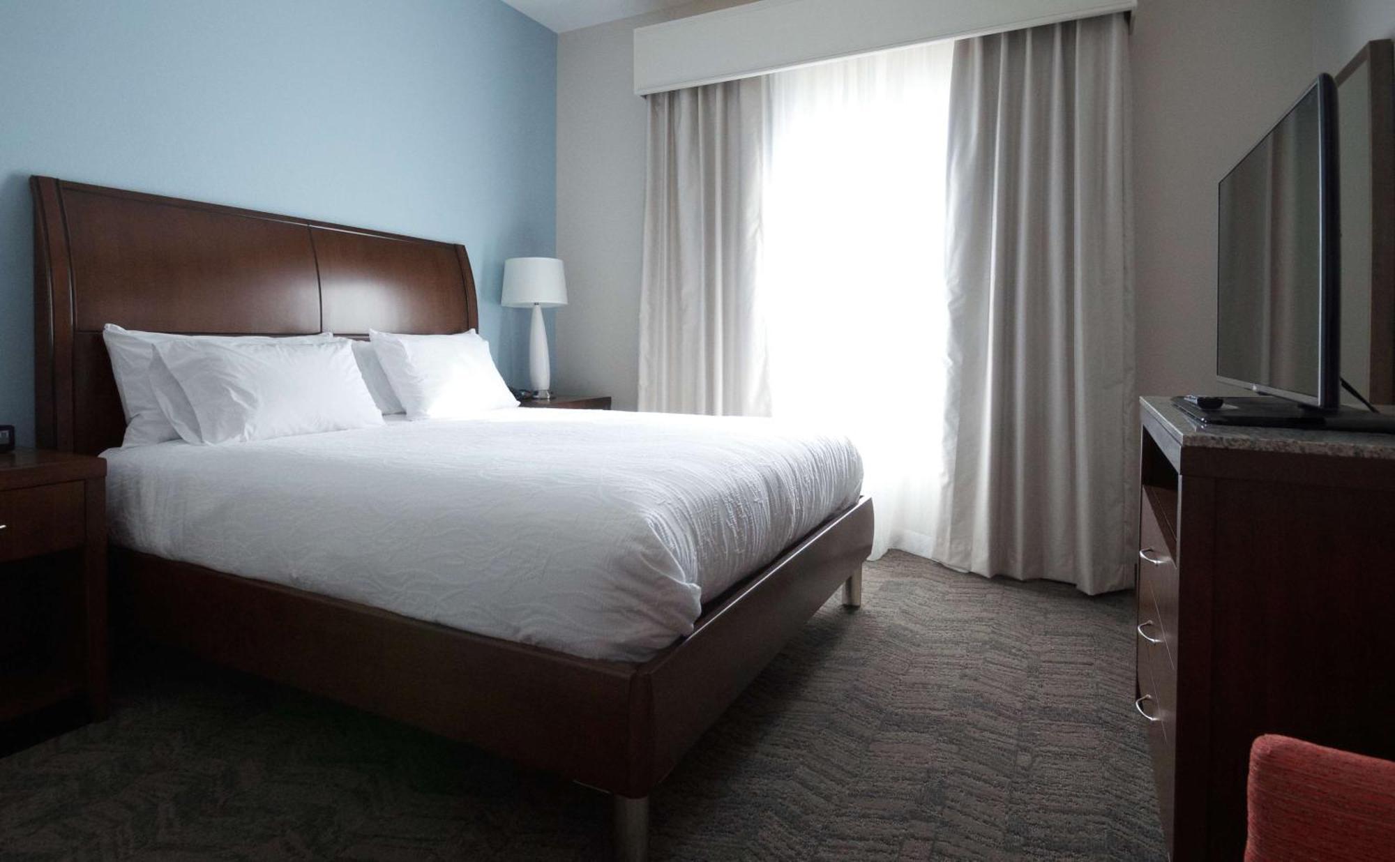 Hilton Garden Inn Hickory Bagian luar foto